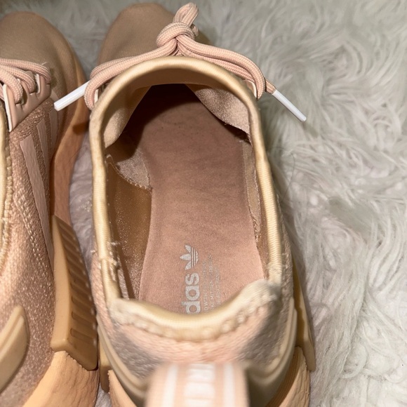 adidas Women's NMD R1 Shoes - Picture 4 of 9